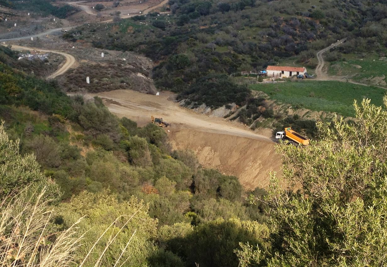 OSP denuncia obras en terrenos no urbanizables del término municipal de Marbella supuestamente sin licencia o con licencias de Benahavis